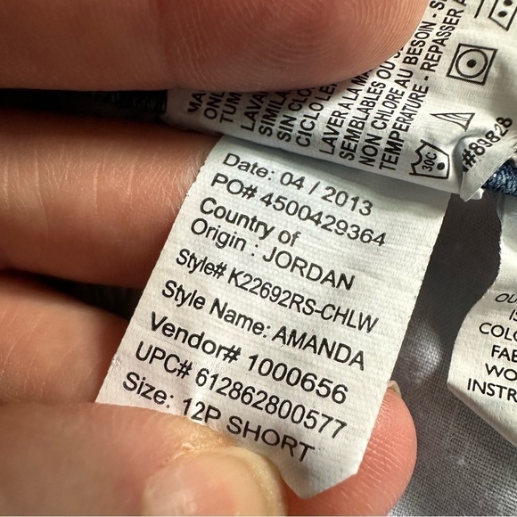 Gloria Vanderbilt High-Waist Amanda Classic Jeans, 12P Short - Picture 8 of 10